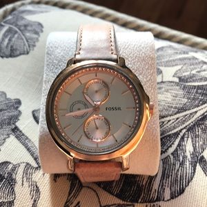FOSSIL brown suede band and gold round face watch